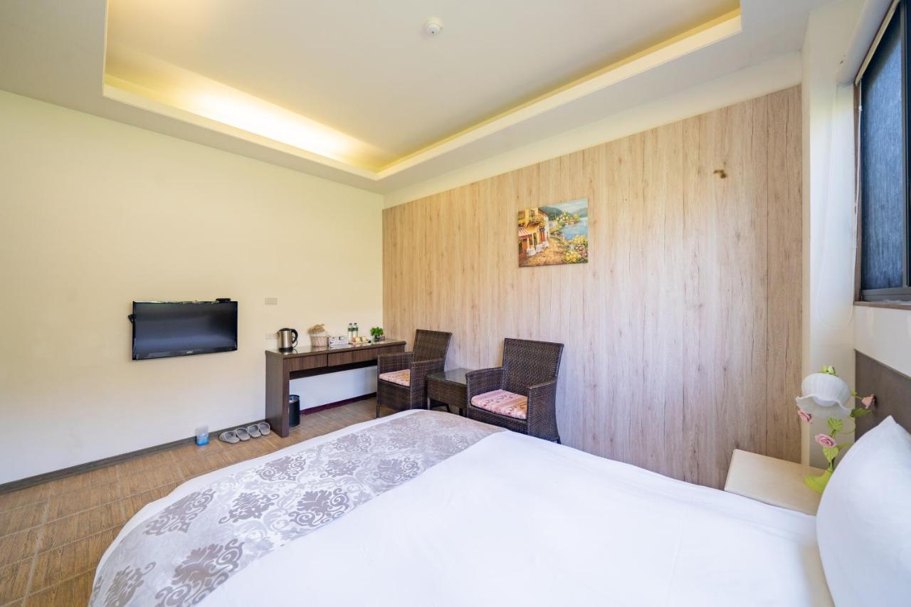 Hua Mu Xing Jing B&B Ren'ai Esterno foto
