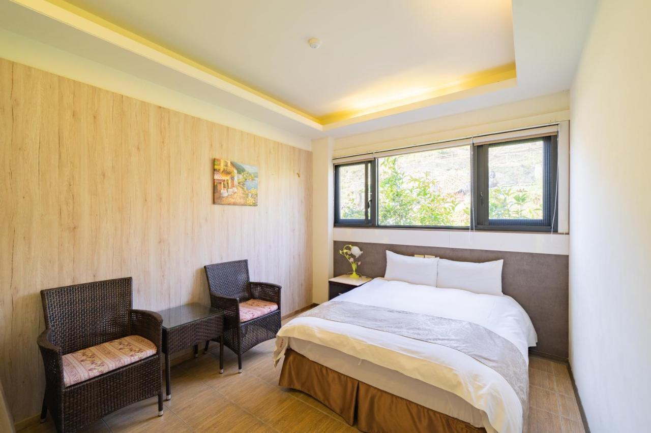 Hua Mu Xing Jing B&B Ren'ai Esterno foto