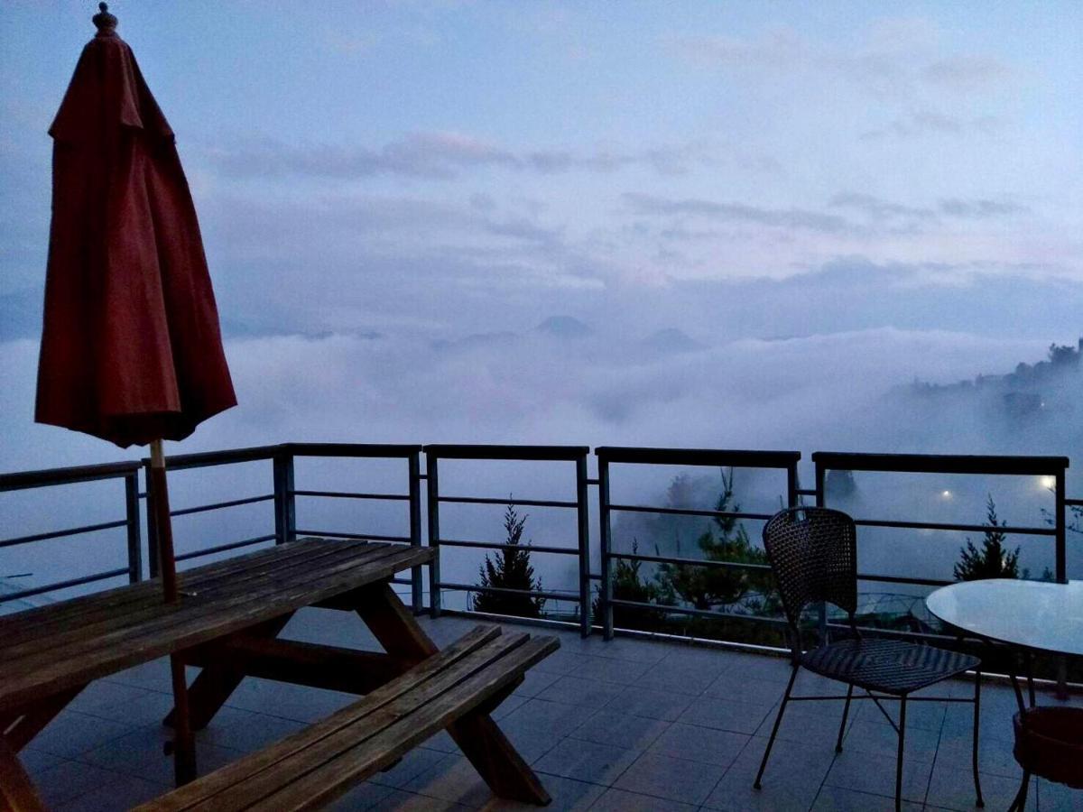 Hua Mu Xing Jing B&B Ren'ai Esterno foto